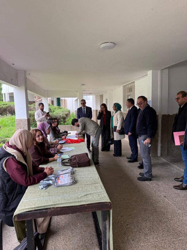 جامعة عبد المالك السعدي بتطوان، تحتضن الدورة العلمية الخامسة والعشرين من أيام البحث العلمي، تحت شعار "البحث والابتكار في خدمة دبلوماسية العلمية". 10 1000495097