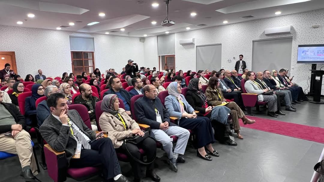 جامعة عبد المالك السعدي بتطوان، تحتضن الدورة العلمية الخامسة والعشرين من أيام البحث العلمي، تحت شعار "البحث والابتكار في خدمة دبلوماسية العلمية". 14 1000495102