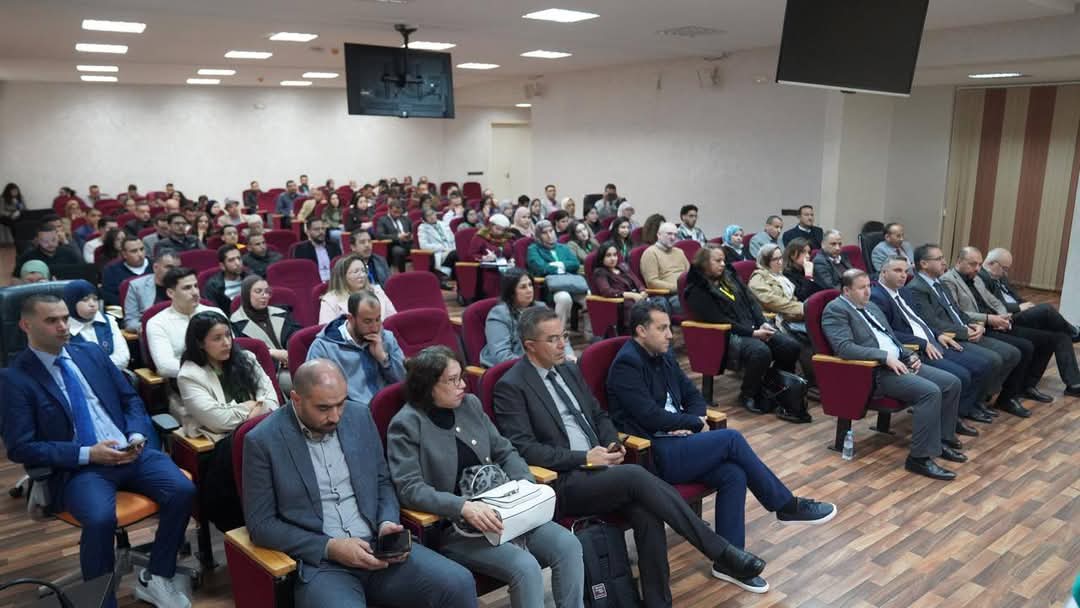 جامعة عبد المالك السعدي بتطوان، تحتضن الدورة العلمية الخامسة والعشرين من أيام البحث العلمي، تحت شعار "البحث والابتكار في خدمة دبلوماسية العلمية". 16 1000495104